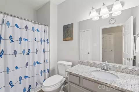Bath - 19960 Oak Leaf Cir, Cornelius, NC 28031 photo 1 of 1