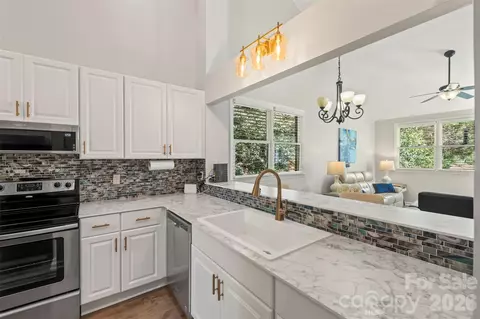 Kitchen - 19960 Oak Leaf Cir, Cornelius, NC 28031 photo 2 of 3