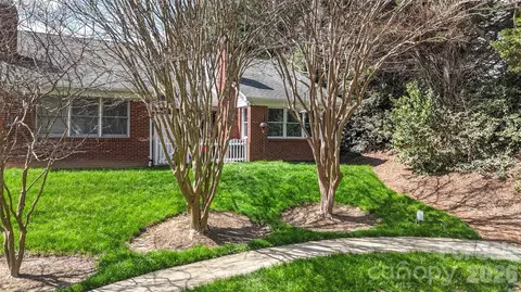 Exterior - 19960 Oak Leaf Cir, Cornelius, NC 28031 photo 4 of 4