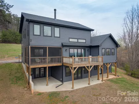 345 Preservation Trl, Columbus, NC 28722