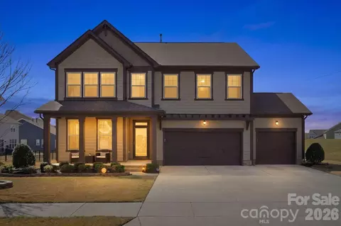 2006 Paddington Dr, Indian Trail, NC 28079