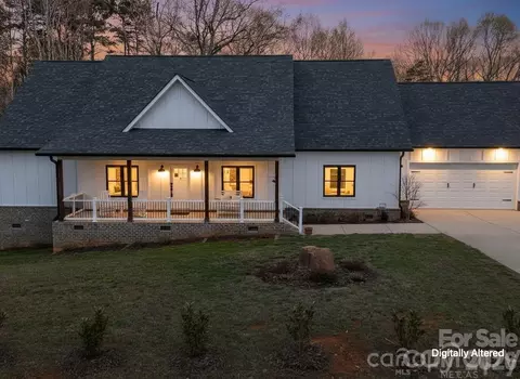 5345 Christopher Rd, Iron Station, NC 28080