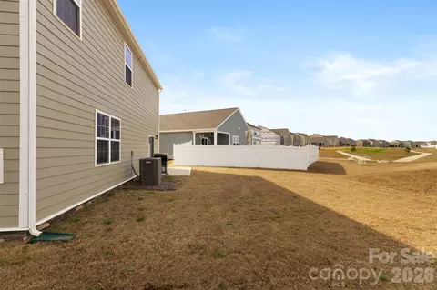 Exterior - 1643 Secrest Commons Dr, Monroe, NC 28112 photo 2 of 3