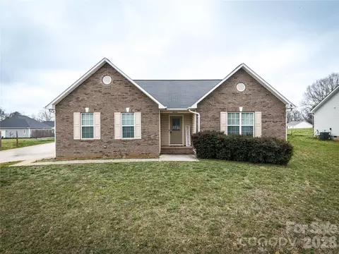 4829 County Home Rd, Conover, NC 28613
