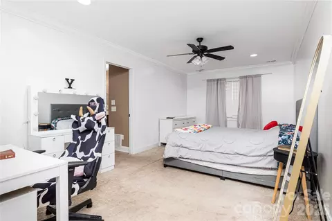 Bedroom - 4829 County Home Rd, Conover, NC 28613 photo 5 of 6
