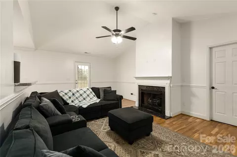Living - 4829 County Home Rd, Conover, NC 28613 photo 2 of 4