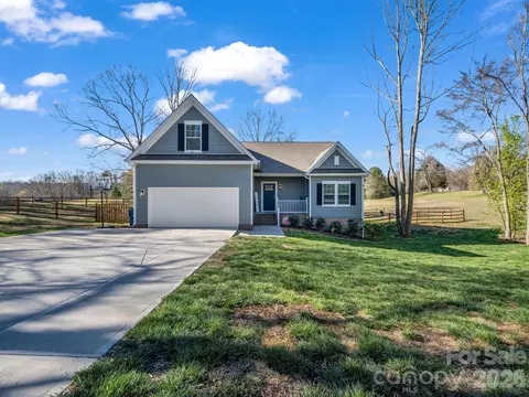 104 Preston Trl, Kings Mountain, NC 28086