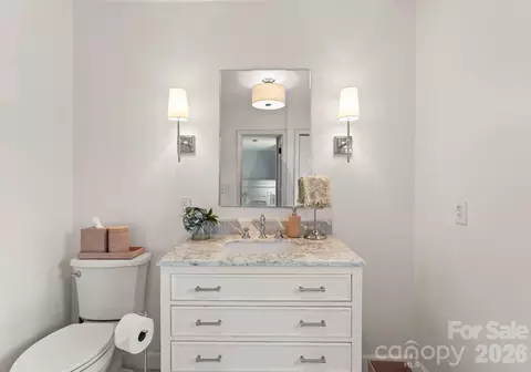 Bath - 3228 Devon Croft Ln, Charlotte, NC 28269 photo 4 of 5