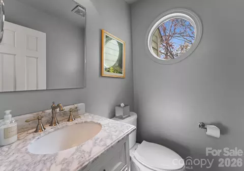 Bath - 3228 Devon Croft Ln, Charlotte, NC 28269 photo 1 of 5