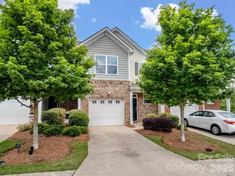 3306 Yarmouth Ln, Gastonia, NC 28056