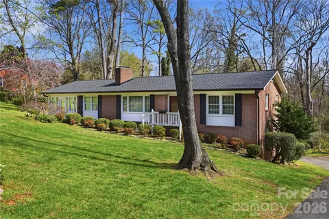 401 End Ave, Statesville, NC 28677