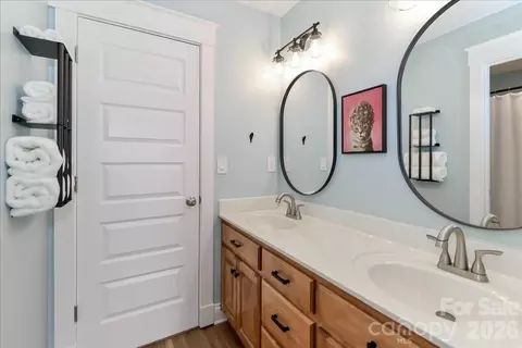 Bath - 3368 Keady Mill Loop, Kannapolis, NC 28081 photo 3 of 3
