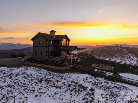 Other - 352 Great Sky Dr, Banner Elk, NC 28604 photo 3 of 12