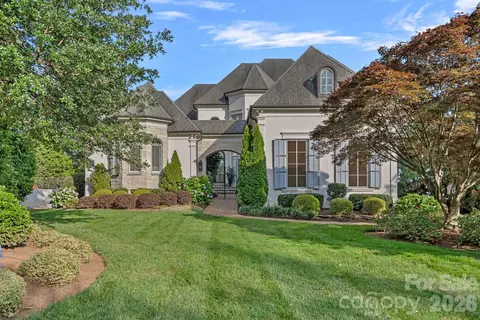 Exterior - 18408 Harbor Light Blvd, Cornelius, NC 28031 photo 2 of 4