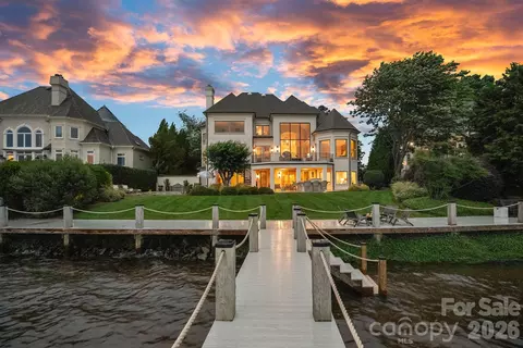 18408 Harbor Light Blvd, Cornelius, NC 28031