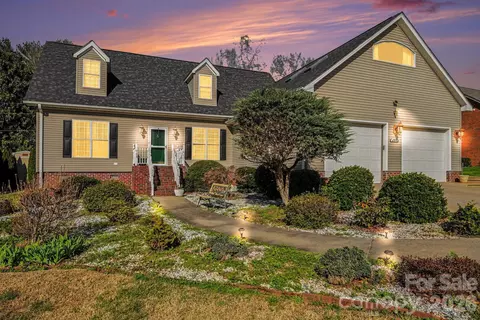 212 Pine Valley Rd, Mocksville, NC 27028