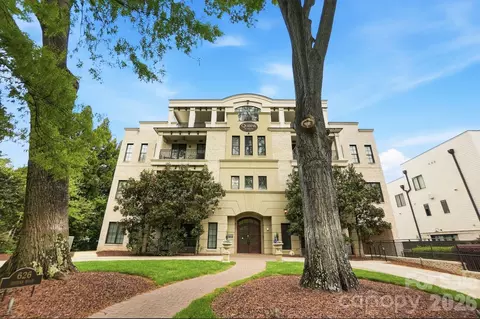 626 Queens 102 Rd #102, Charlotte, NC 28207