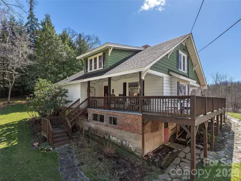 Exterior - 608 Evans Rd, Canton, NC 28716 photo 6 of 8