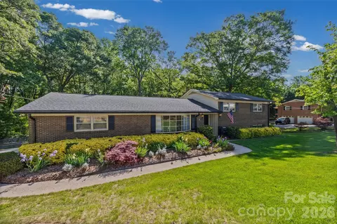 1914 N New Hope Rd, Gastonia, NC 28054