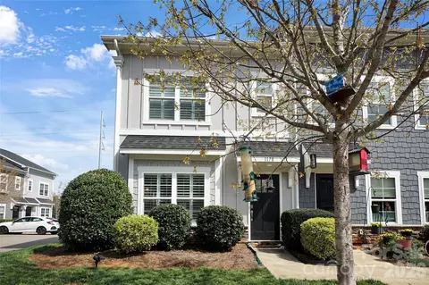 1178 Almerton Dr, Denver, NC 28037