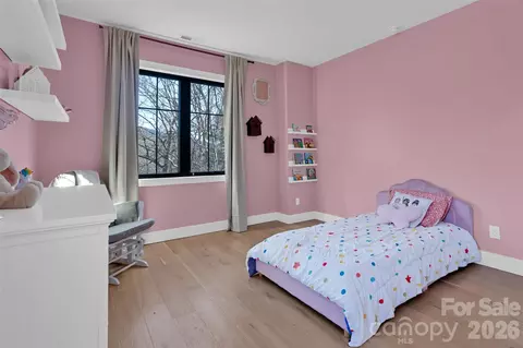 Bedroom - 26 Pineview Rd, Fairview, NC 28730 photo 3 of 6