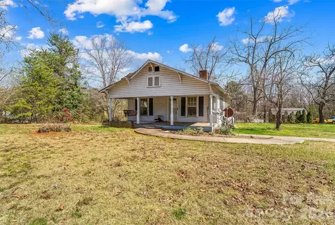 505 Mimosa Ave, Morganton, NC 28655