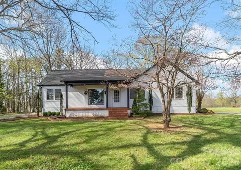 4267 County Home Rd, Conover, NC 28613