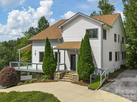 248 Wisdom Cove Rd, Flat Rock, NC 28731