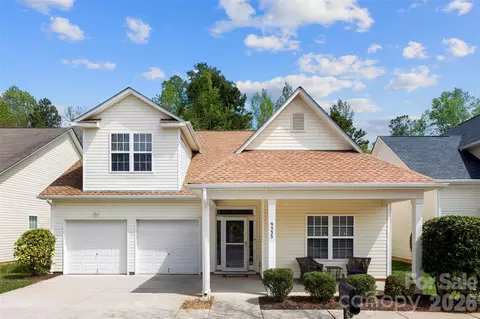 9335 Glenashley Dr, Cornelius, NC 28031