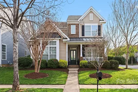 10433 Royal Winchester Dr, Charlotte, NC 28277