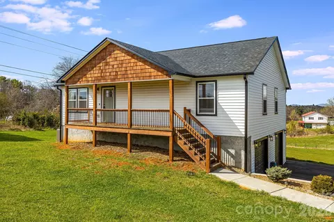 1021 Alexander Rd, Leicester, NC 28748