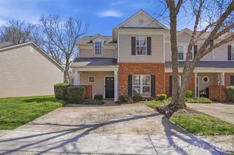 1320 Anthem Ct, Charlotte, NC 28205