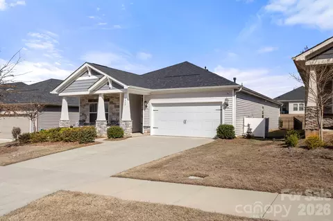 9842 Festival Way, Charlotte, NC 28215