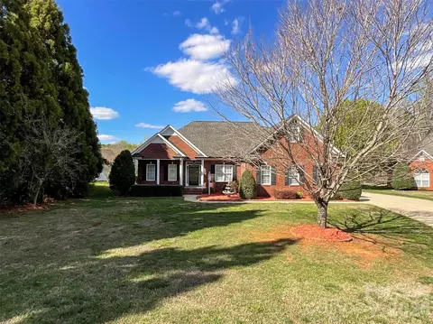 1406 Kent Ct, Monroe, NC 28110