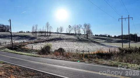Walt Brewer Road, North Wilkesboro, NC 28659