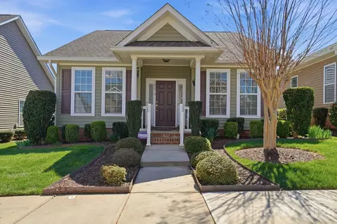 18210 Ebenezer Dr, Cornelius, NC 28031