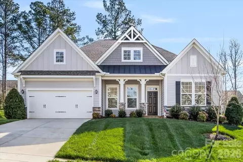 10071 Fox Trotter Ln, Midland, NC 28107