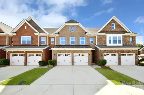104 Burlingame B Ct #B, Mooresville, NC 28117