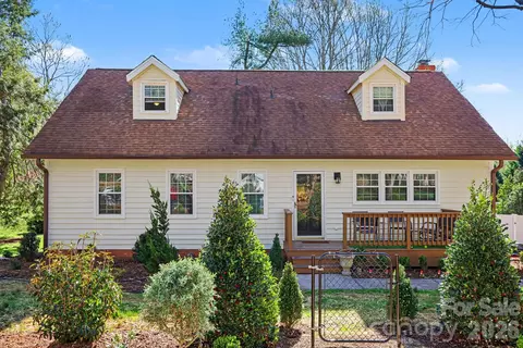 10116 Mountain Apple Dr, Mint Hill, NC 28227