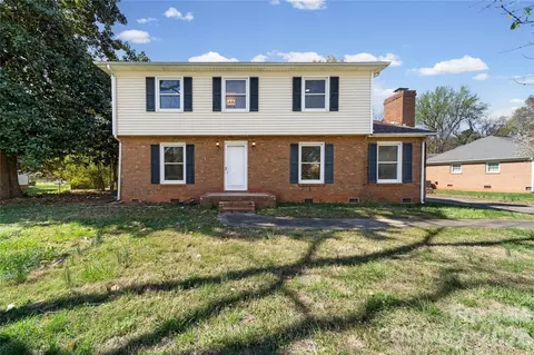 2517 Gumwood Ct, Matthews, NC 28105