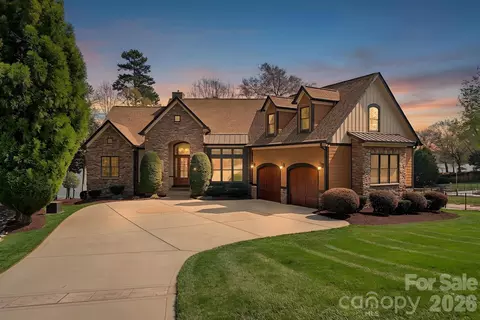843 Morrison Farm Rd, Troutman, NC 28166