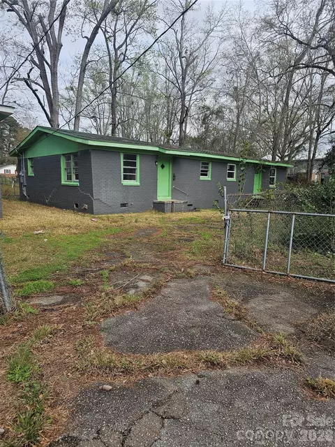 1660 Windsor St, Orangeburg, SC 29115