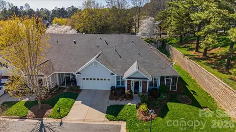 4492 Antelope Ln, Charlotte, NC 28269