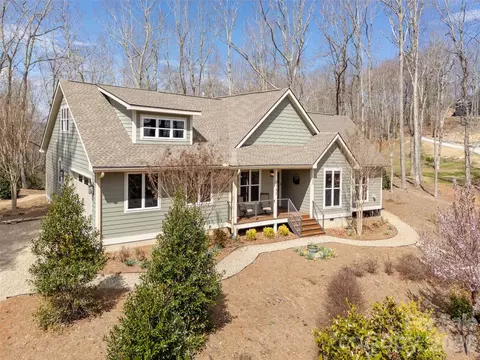 3753 Laurel Park Hwy, Laurel Park, NC 28739