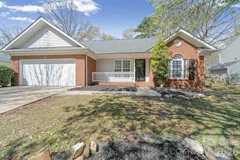 1613 Winthrop 100 Ln #100, Monroe, NC 28110