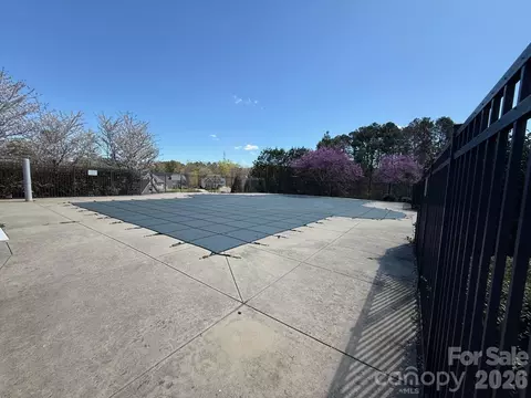 Exterior - 4111 Harmattan Dr, Denver, NC 28037 photo 4 of 4