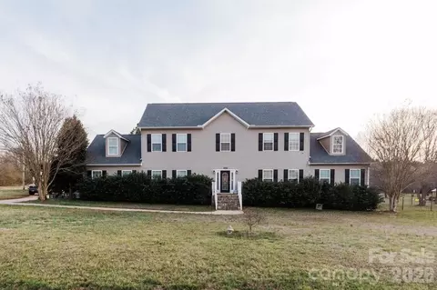 3237 Evondale Rd, Crouse, NC 28033