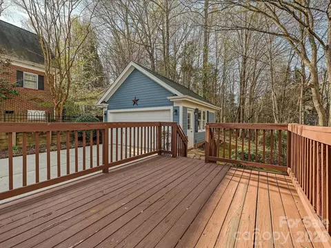 Exterior - 306 Ashby Dr, Davidson, NC 28036 photo 4 of 8