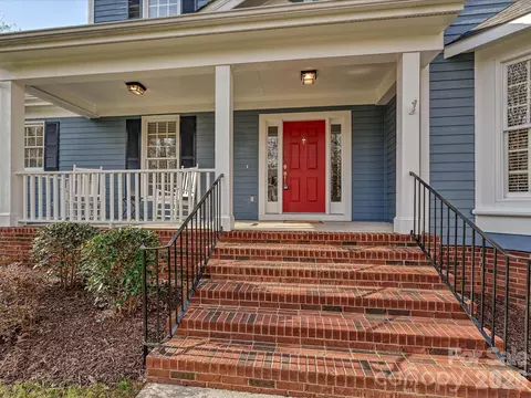 Exterior - 306 Ashby Dr, Davidson, NC 28036 photo 2 of 8