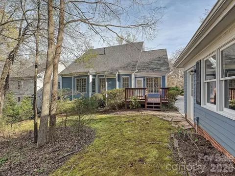 Exterior - 306 Ashby Dr, Davidson, NC 28036 photo 7 of 8
